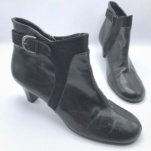 AEROSOLES Black Ankle Booties